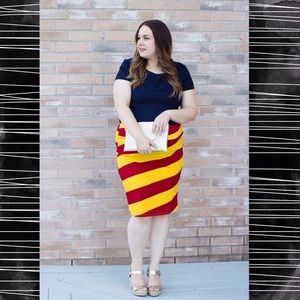 Lularoe Harry Potter Gryffindor Cassie.